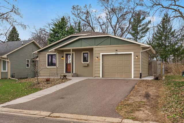 616 Jefferson Lane NW, Elk River, MN 55330