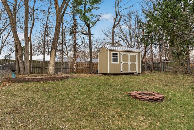 616 Jefferson Lane NW, Elk River, MN 55330