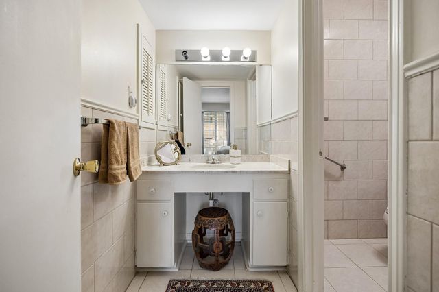 2600 Bellefontaine Street C12, Houston, TX 77025