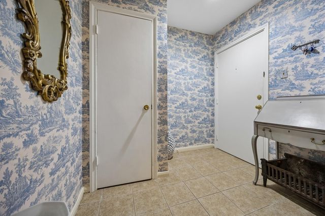 2600 Bellefontaine Street C12, Houston, TX 77025