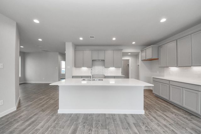12038 Maple Oak Drive, Houston, TX 77066