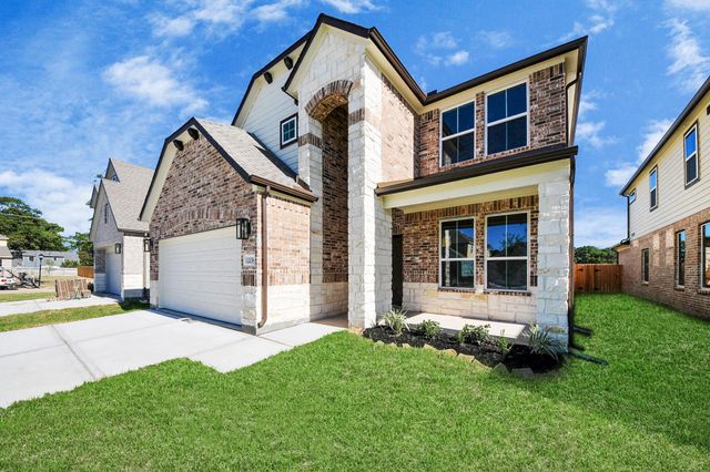 12038 Maple Oak Drive, Houston, TX 77066