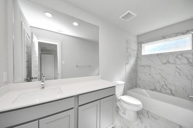 12038 Maple Oak Drive, Houston, TX 77066