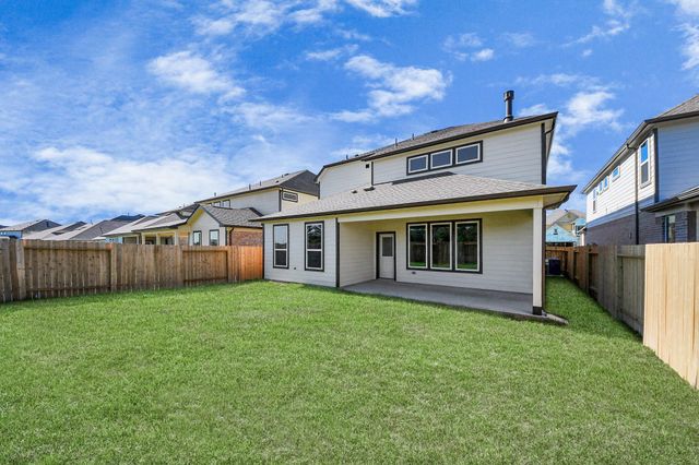 12038 Maple Oak Drive, Houston, TX 77066