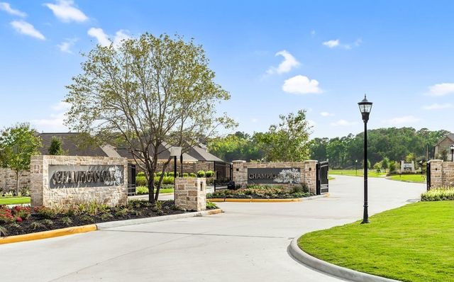 12038 Maple Oak Drive, Houston, TX 77066