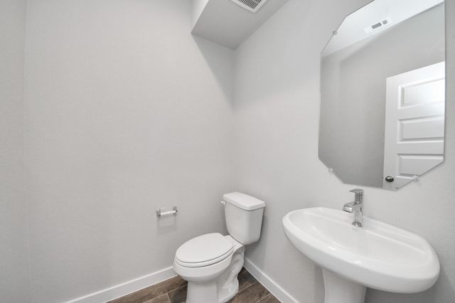 12038 Maple Oak Drive, Houston, TX 77066