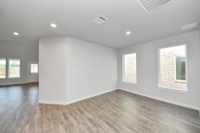 12038 Maple Oak Drive, Houston, TX 77066