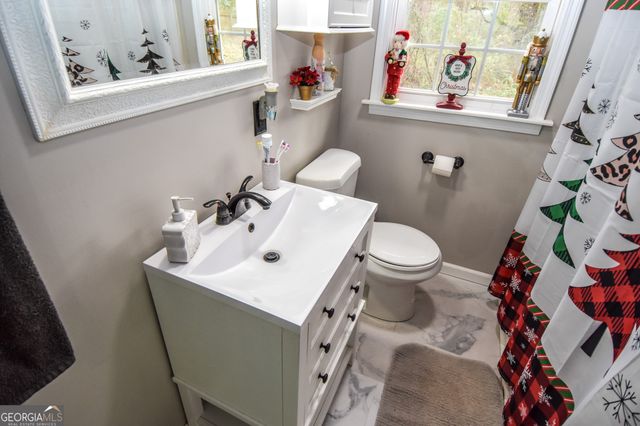 871 Lifsey Springs Road, Molena, GA 30258