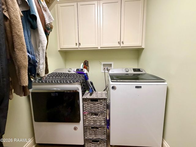 1046 Woodridge Drive, Breaux Bridge, LA 70517