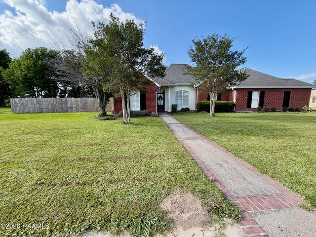 1046 Woodridge Drive, Breaux Bridge, LA 70517