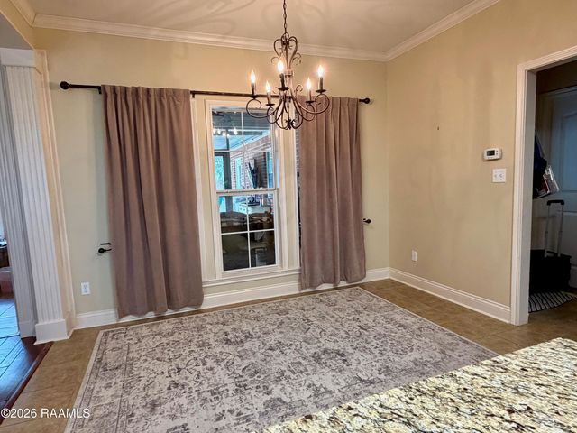 1046 Woodridge Drive, Breaux Bridge, LA 70517