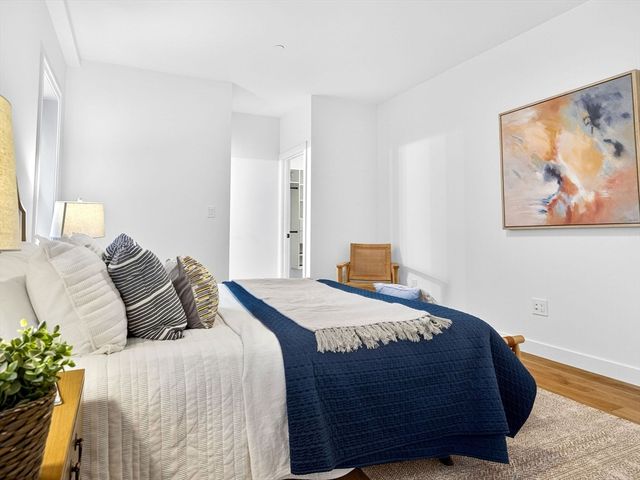 192 Washington Street A, Somerville, MA 02143