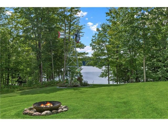 16122 361st Street, Stanley, WI 54768