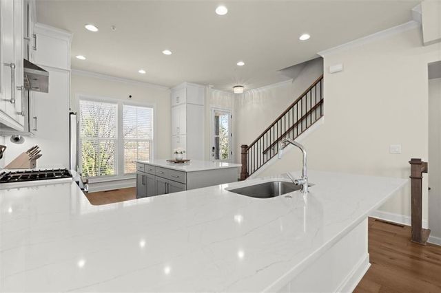 209 Phillips Lane, Alpharetta, GA 30009