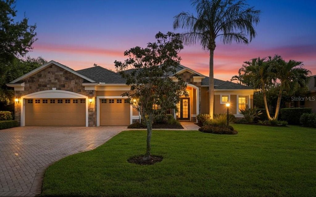 8843 17TH AVENUE CIRCLE NW, Bradenton, FL 34209