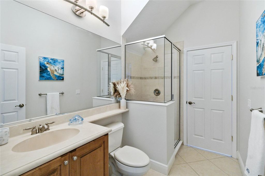 Image 20 of property listing at 8843 17TH AVENUE CIRCLE NW, Bradenton, FL 34209