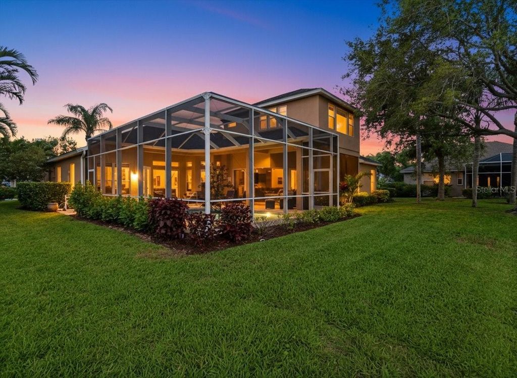 Image 30 of property listing at 8843 17TH AVENUE CIRCLE NW, Bradenton, FL 34209