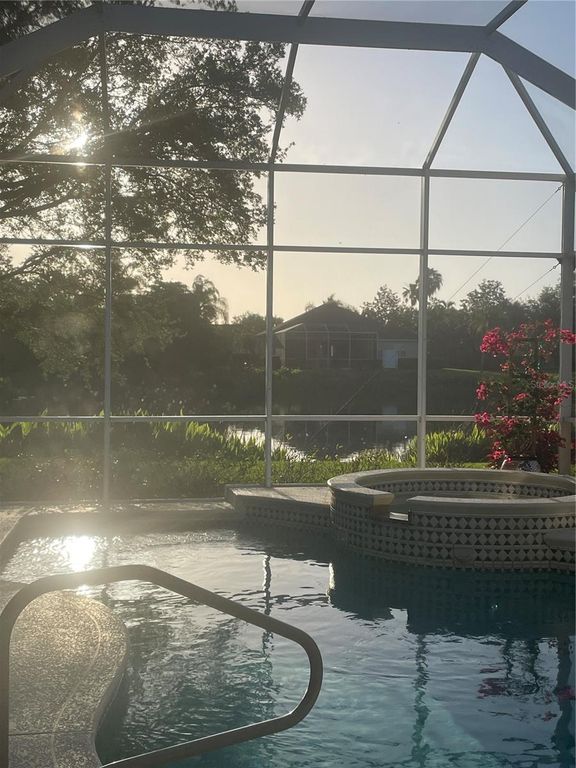 Image 32 of property listing at 8843 17TH AVENUE CIRCLE NW, Bradenton, FL 34209