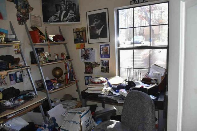 8 Shropshire Place, Durham, NC 27707