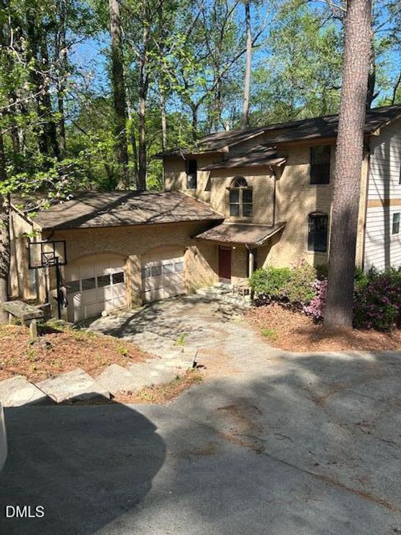 8 Shropshire Place, Durham, NC 27707