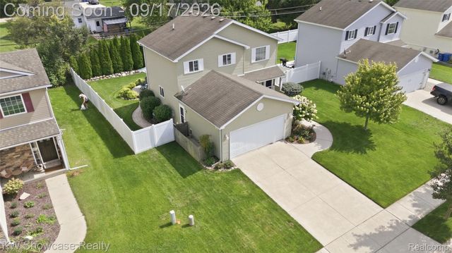 60 Fountain Park Drive, Waterford Charter Township, MI 48327
