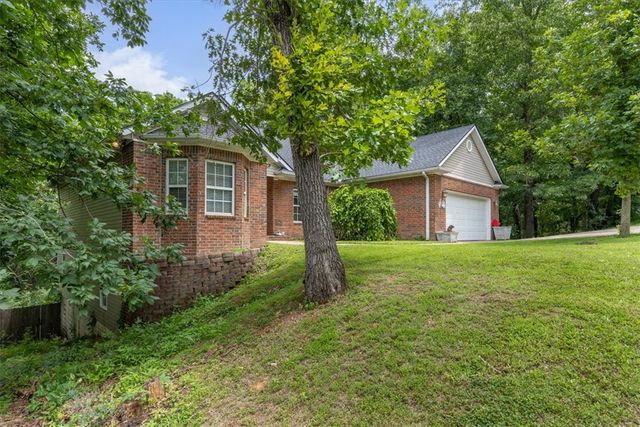 3 Appleby Lane, Bella Vista, AR 72715