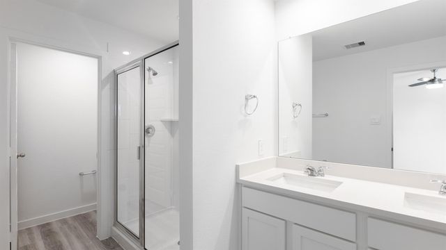 2837 Lisburn Terrace Ln, Houston, TX 77051