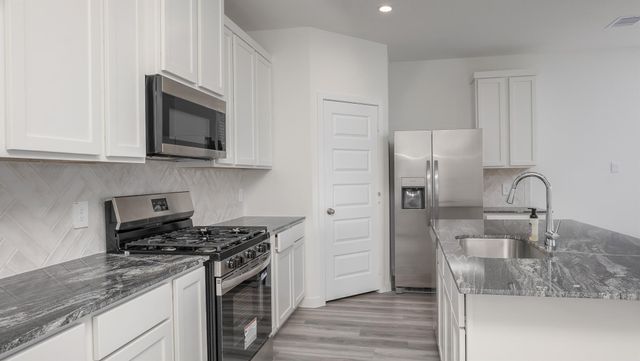 2837 Lisburn Terrace Ln, Houston, TX 77051