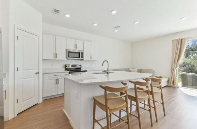 11617 GLENSIDE TERRACE, Palmetto, FL 34221