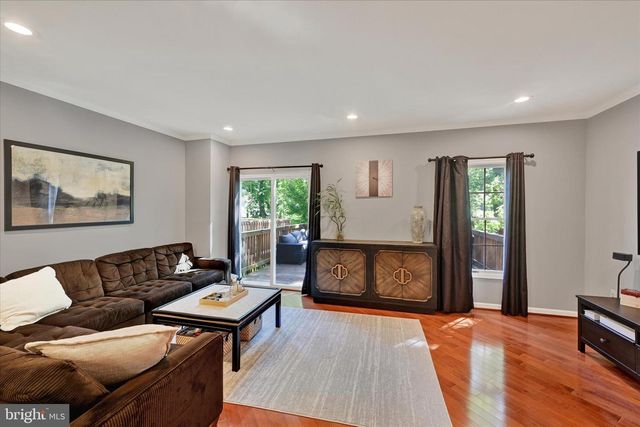 22 GREENSHIRE LN, Owings Mills, MD 21117