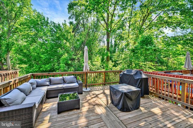 22 GREENSHIRE LN, Owings Mills, MD 21117