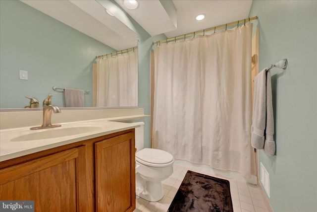 22 GREENSHIRE LN, Owings Mills, MD 21117