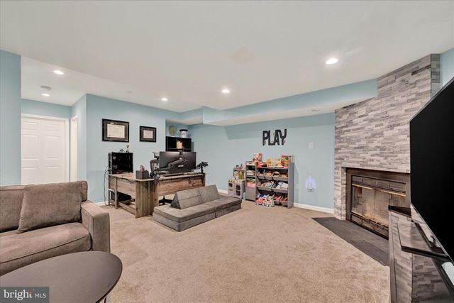 22 GREENSHIRE LN, Owings Mills, MD 21117