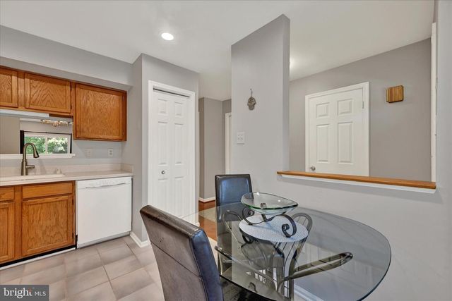 22 GREENSHIRE LN, Owings Mills, MD 21117