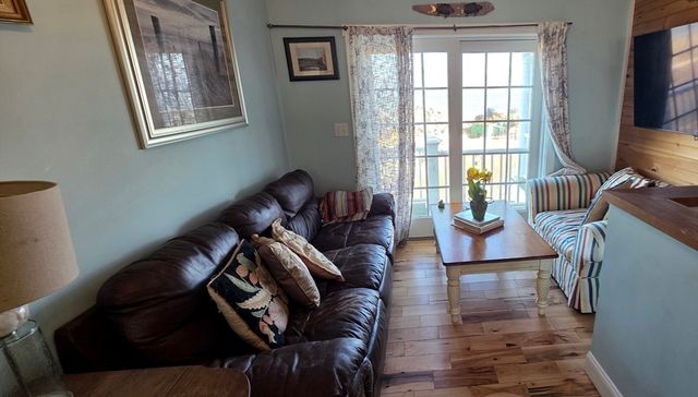 33 Oceanside 2, Scituate, MA 02066