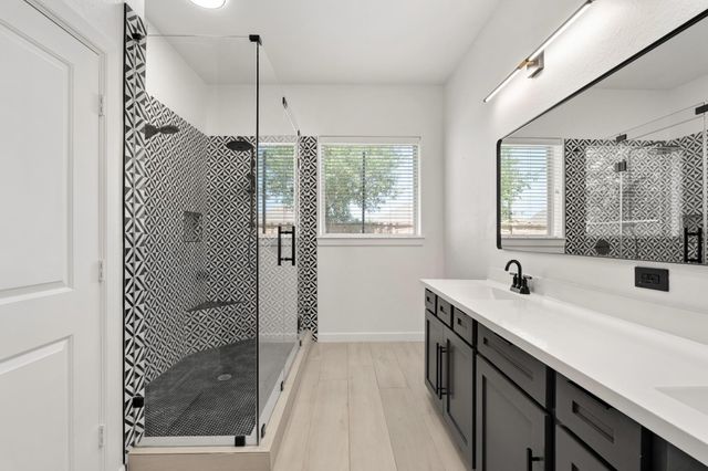 6318 Wolf Run Drive, Katy, TX 77493