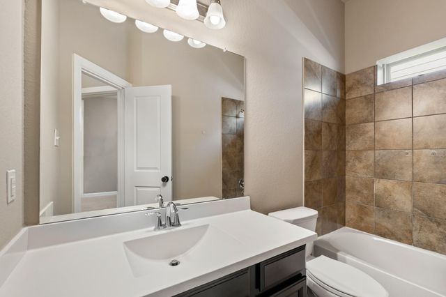 6318 Wolf Run Drive, Katy, TX 77493