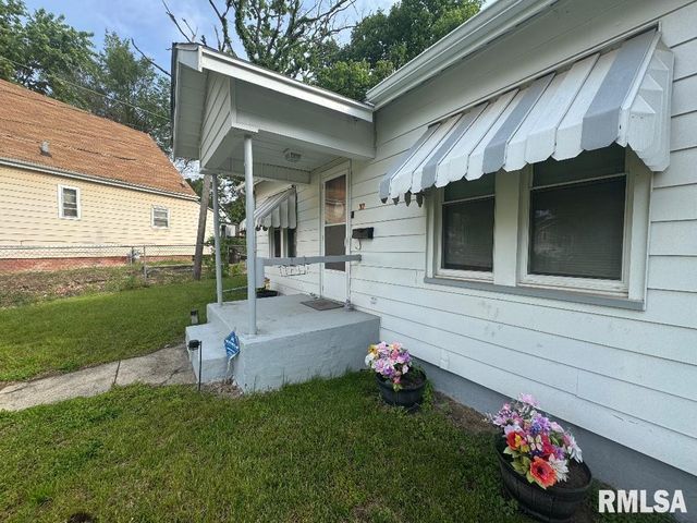 610 SW CAMBLIN Avenue, Peoria, IL 61603