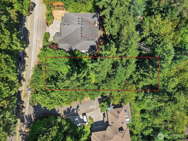 1464 W Lake Sammamish Parkway, Bellevue, WA 98008