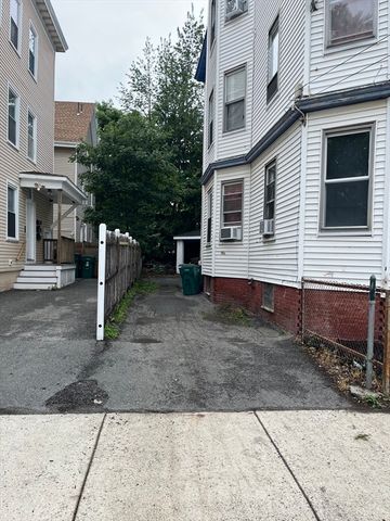 73 Woodman Street, Lynn, MA 01905