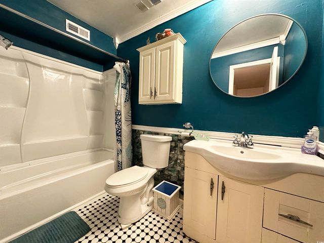 307 20th Ave S Apt 4A, Myrtle Beach, SC 29577