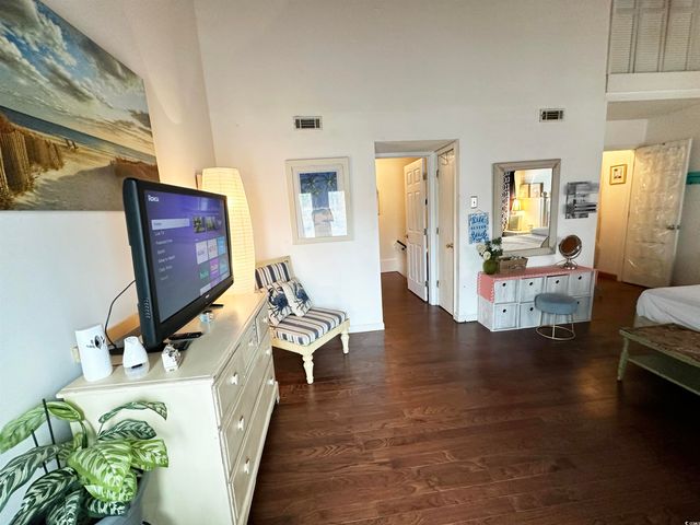 307 20th Ave S Apt 4A, Myrtle Beach, SC 29577