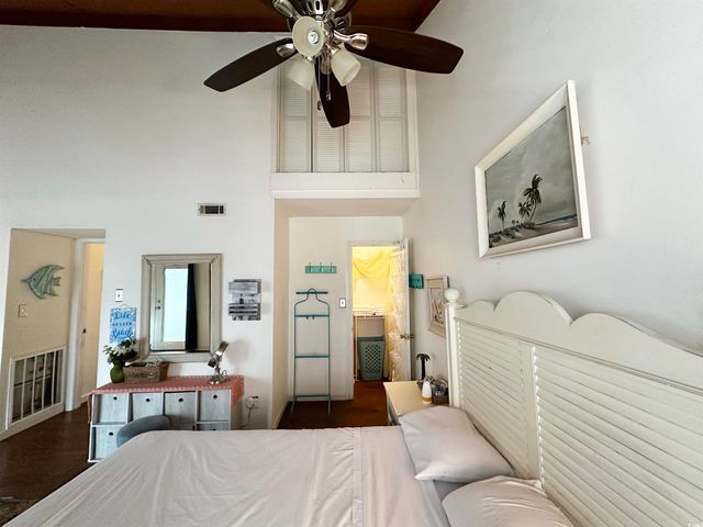 307 20th Ave S Apt 4A, Myrtle Beach, SC 29577