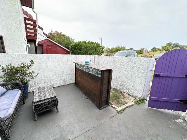 307 20th Ave S Apt 4A, Myrtle Beach, SC 29577