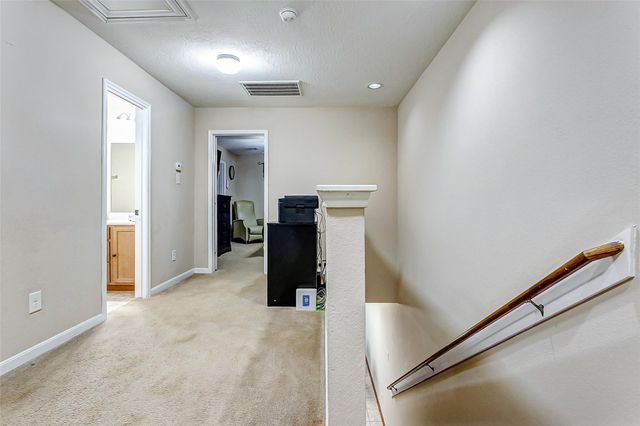 16107 Sweetwater Fields Lane B1, Tomball, TX 77377