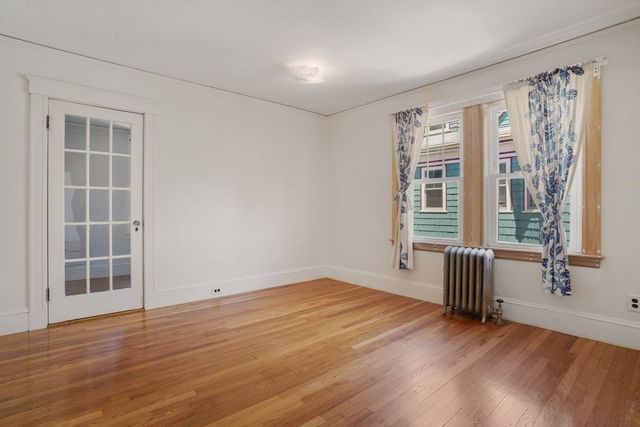 379-381 Newtonville Ave, Newton, MA 02460