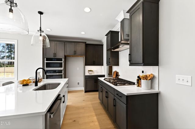 25 Wheatfield Lane, Youngsville, NC 27596