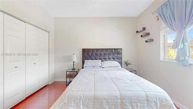 12808 SW 132nd Ter, Miami, FL 33186