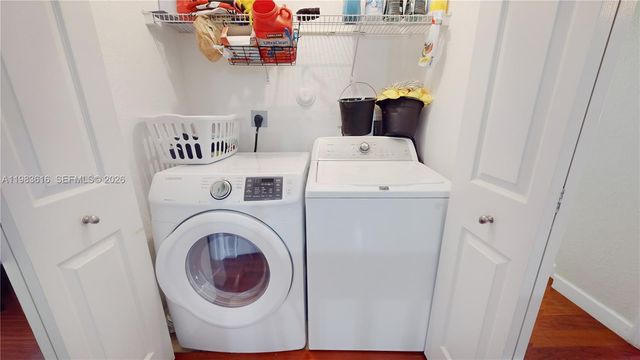 12808 SW 132nd Ter, Miami, FL 33186