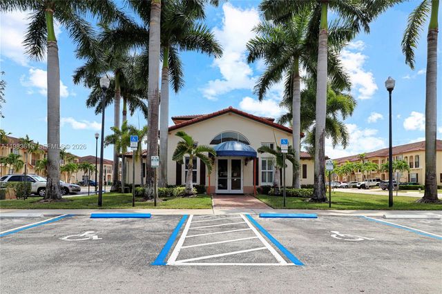 12808 SW 132nd Ter, Miami, FL 33186